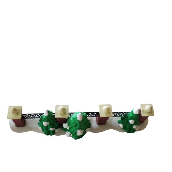 Department 56 Two Tree Lined Fences with Mailbox - Picture 7 of 15